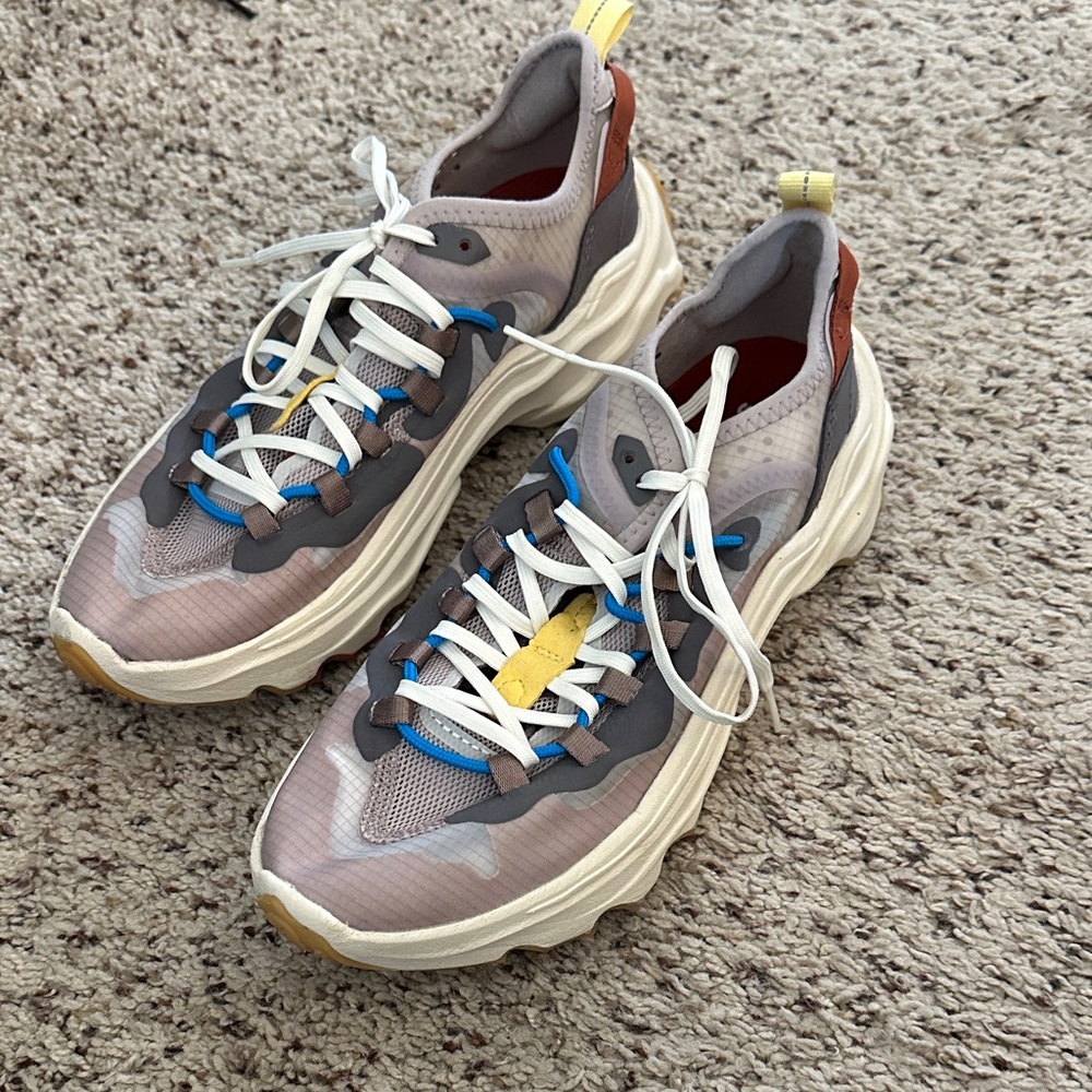 Sorel Stylish Gray and Blue Sneakers size 8